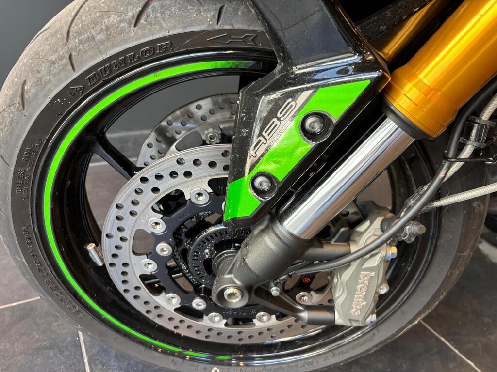 Z 900