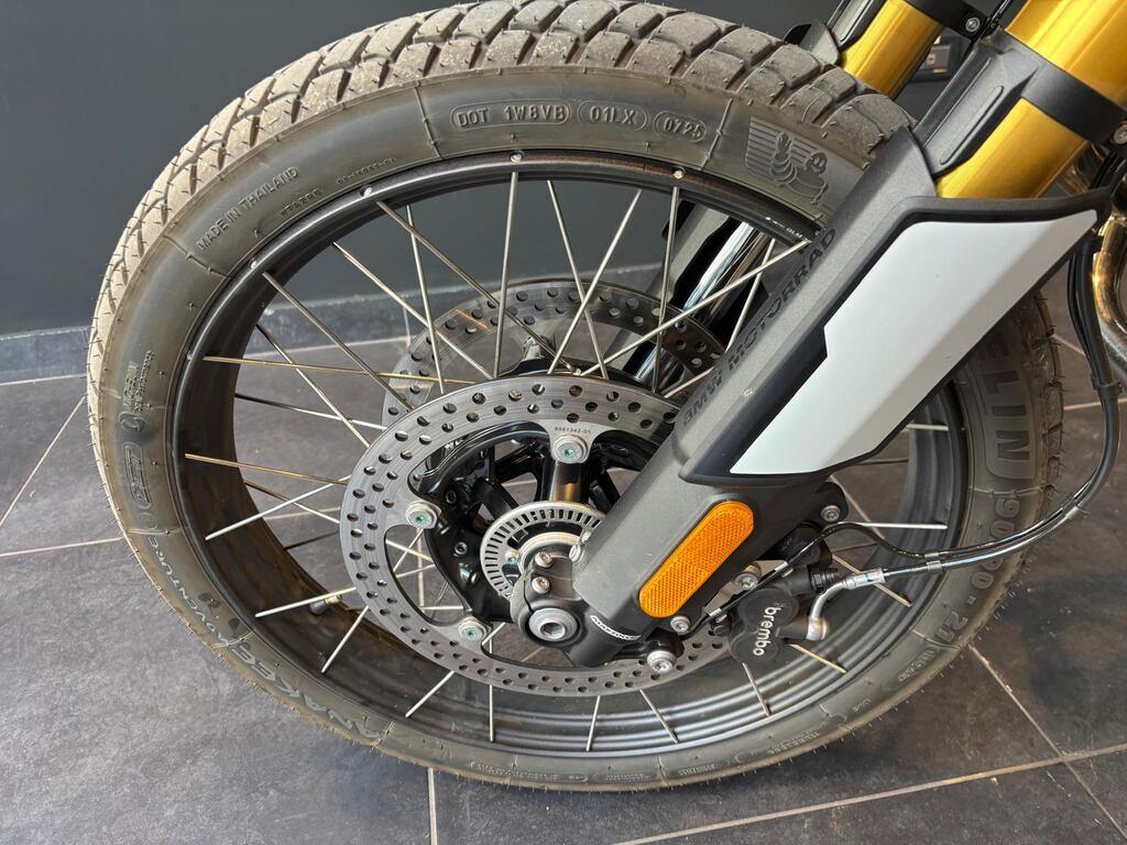 R 12 G/S