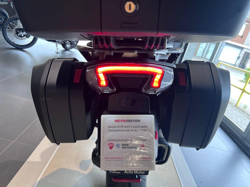 R 1300 RT