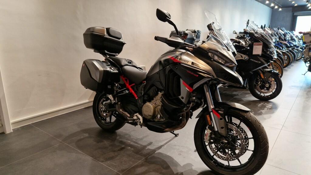 MULTISTRADA V4