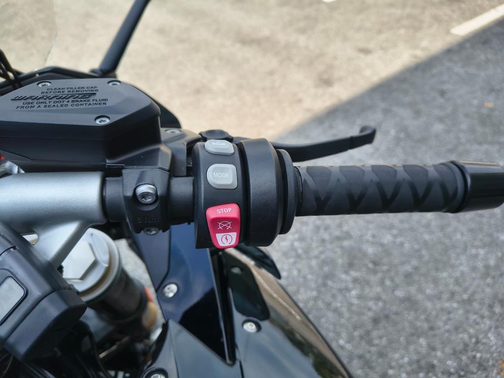 R 1200 RS