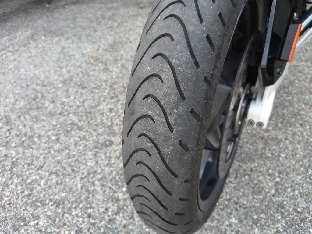 R 1200 RS