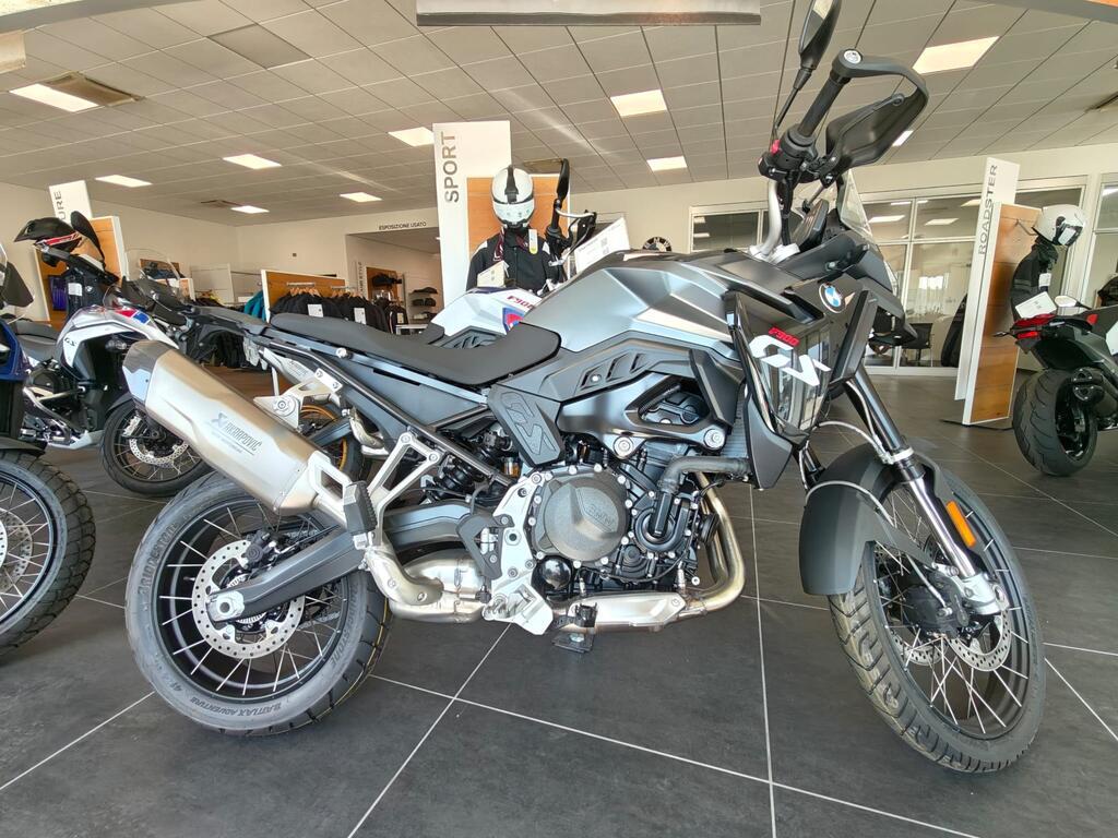 F 900 GS