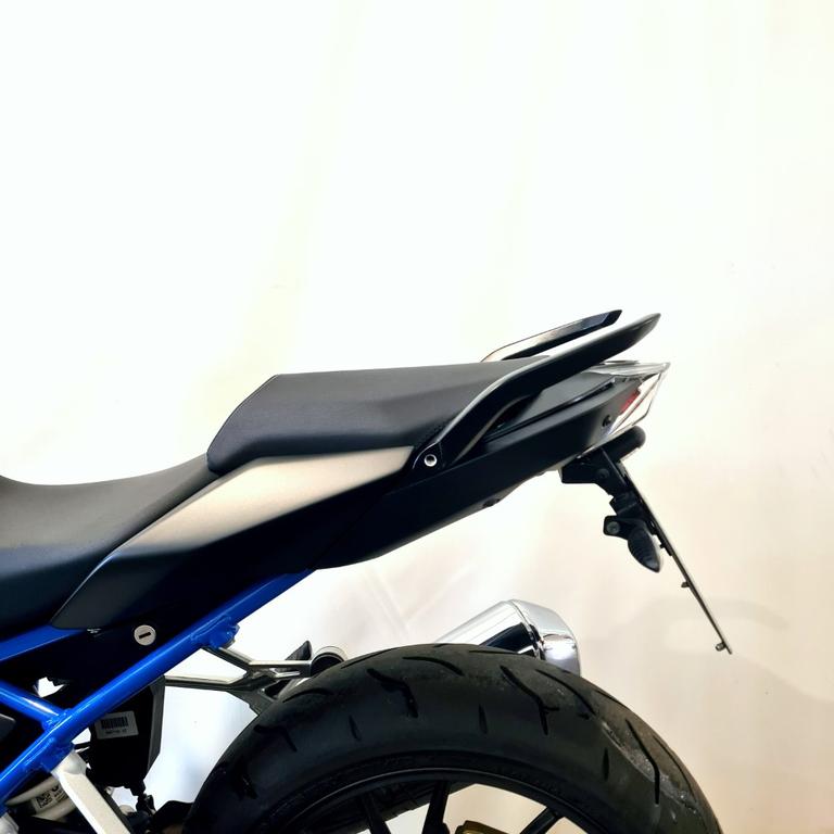 R 1200 R