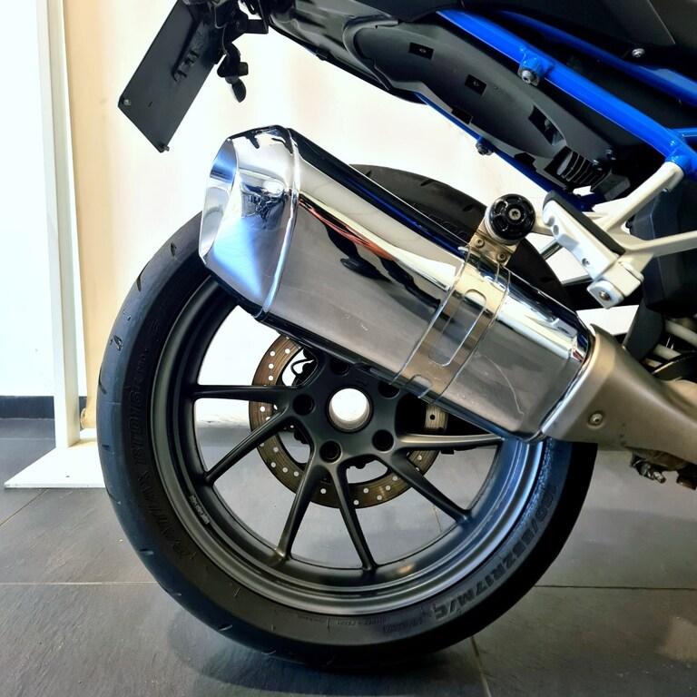 R 1200 R