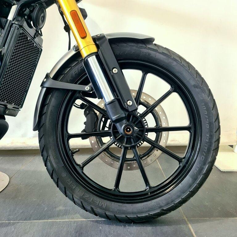 SCRAMBLER 400