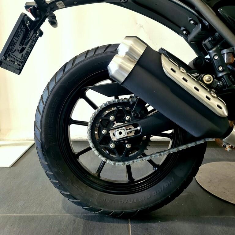 SCRAMBLER 400