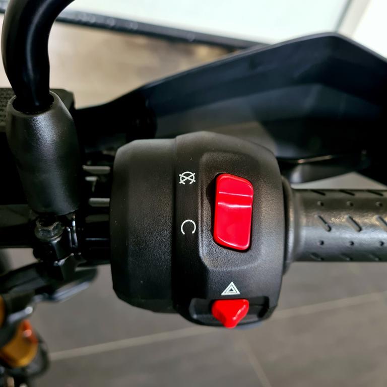 SCRAMBLER 400