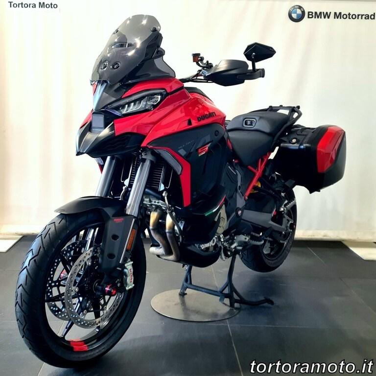 MULTISTRADA V4