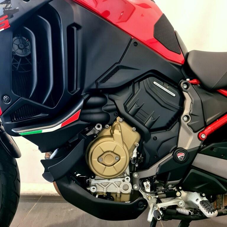 MULTISTRADA V4