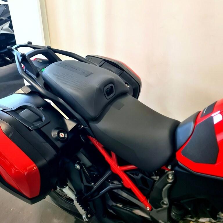 MULTISTRADA V4