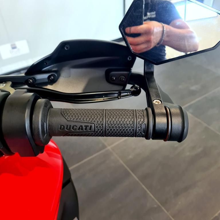 MULTISTRADA V4