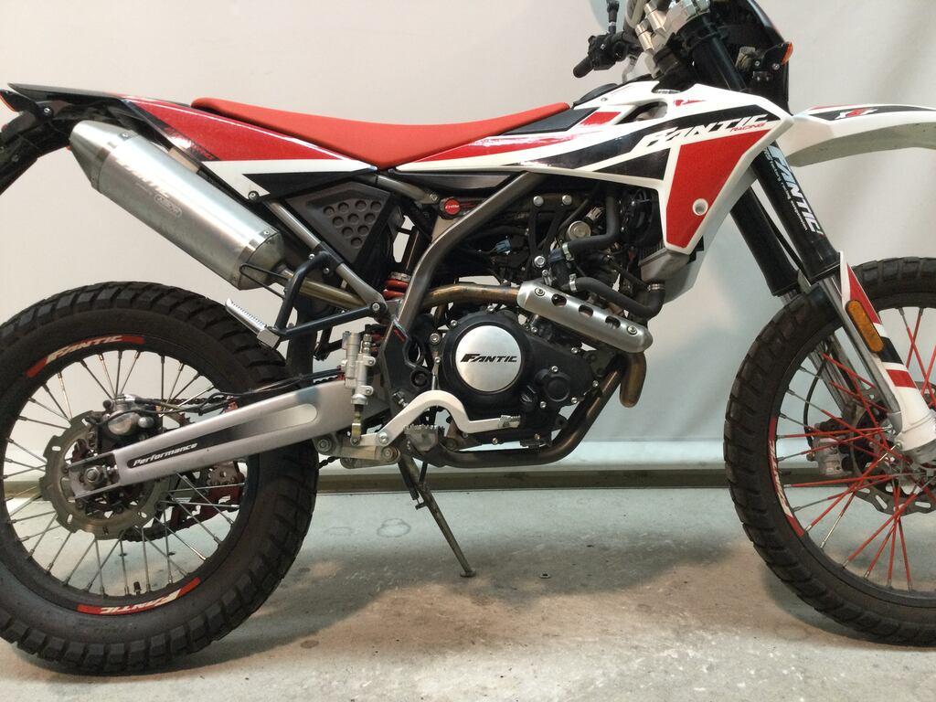 ENDURO 125