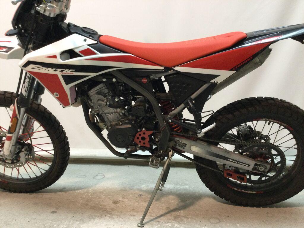 ENDURO 125