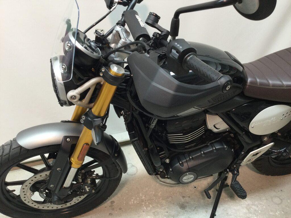 SCRAMBLER 400