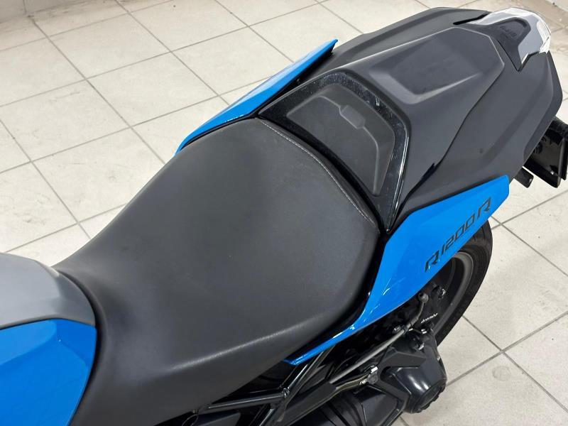 R 1200 R