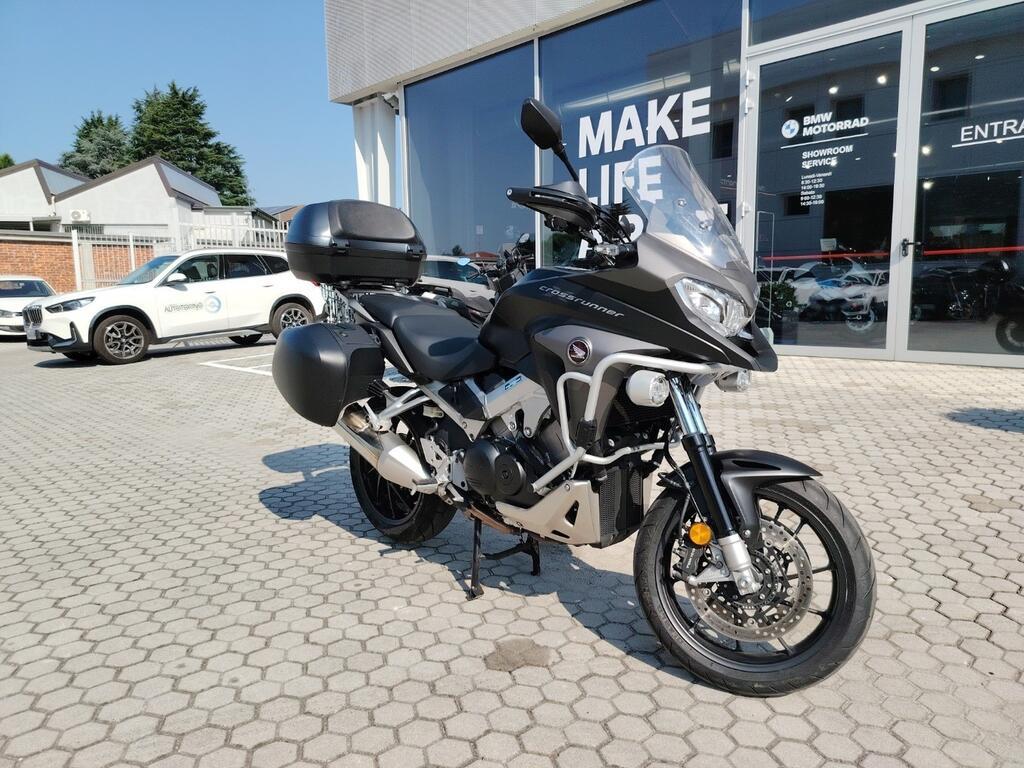 CROSSRUNNER 800