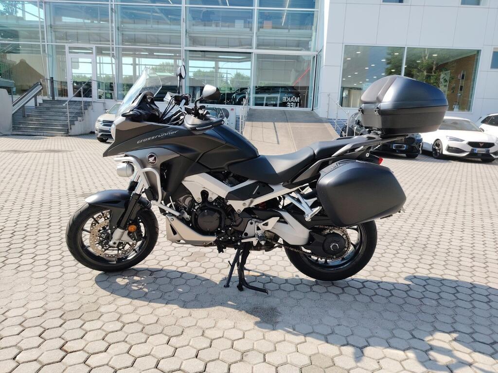 CROSSRUNNER 800