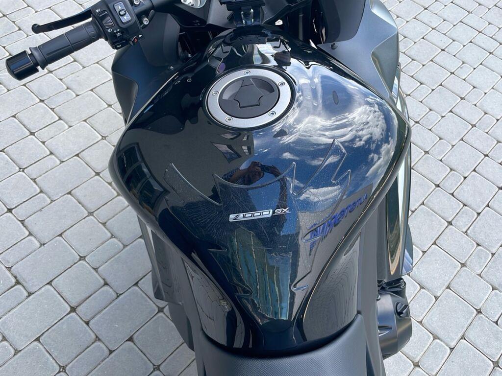 Z 1000 SX