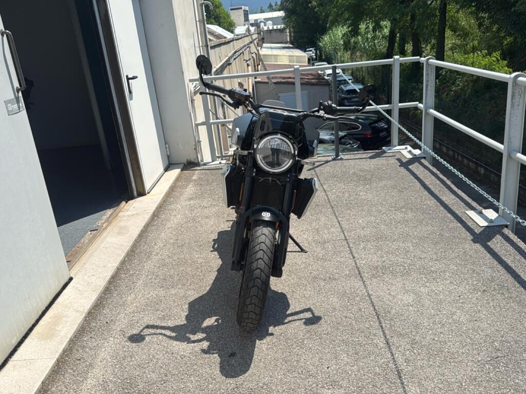 SVARTPILEN 801