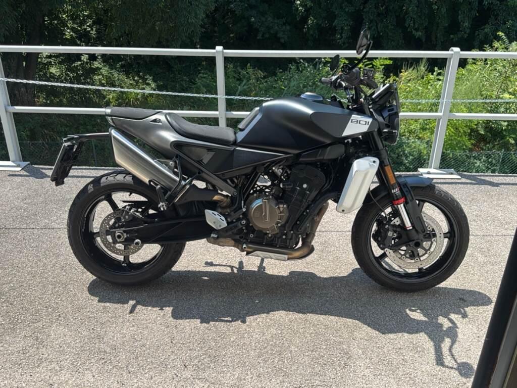 SVARTPILEN 801