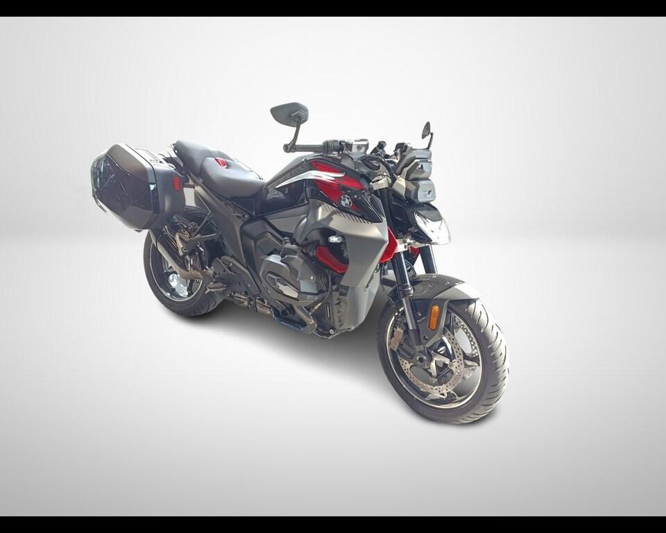 R 1300 R