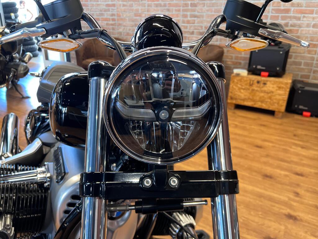 R 18
