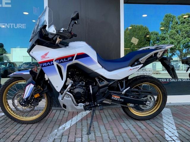 TRANSALP 750