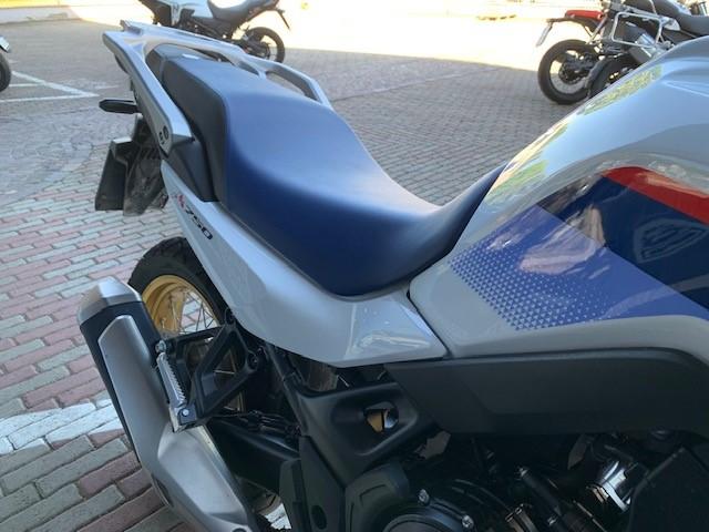 TRANSALP 750