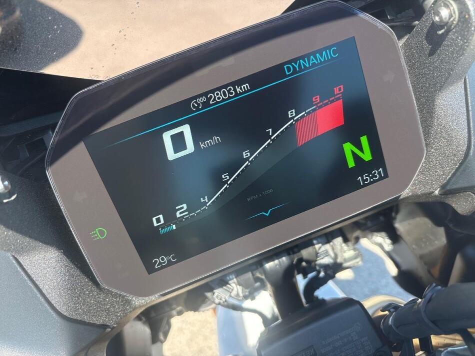 R 1300 RS