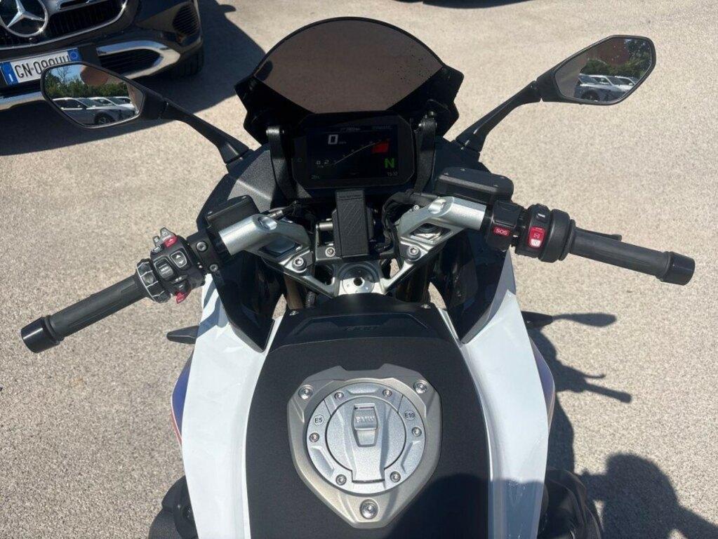 R 1300 RS