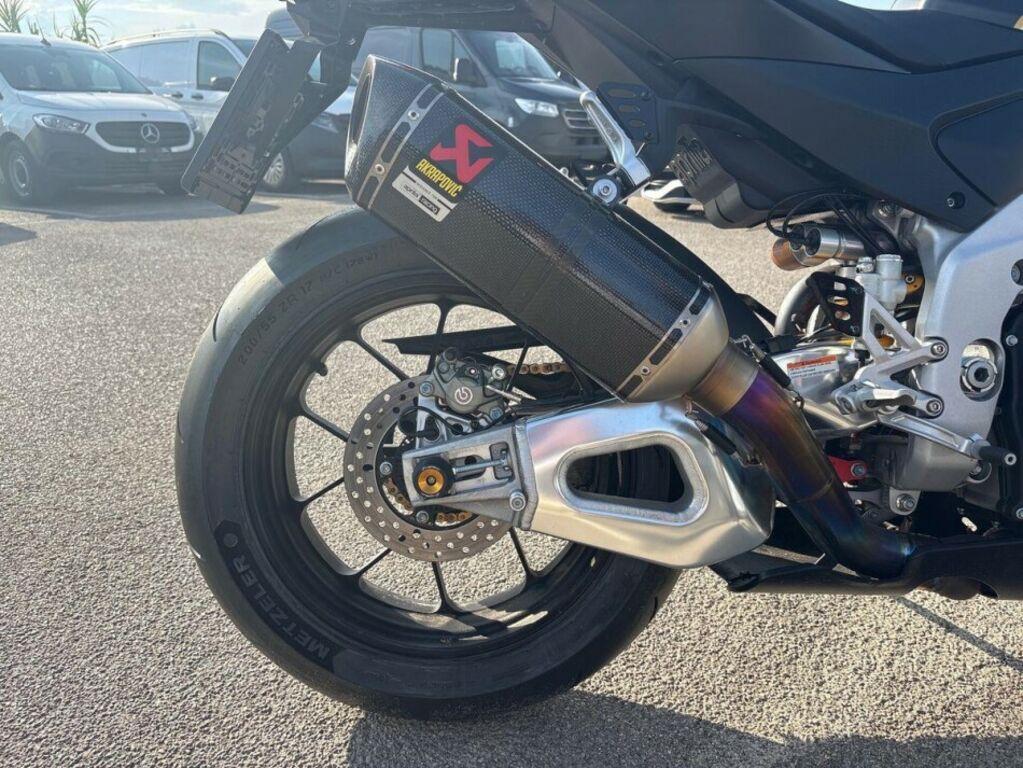 RSV4 1100