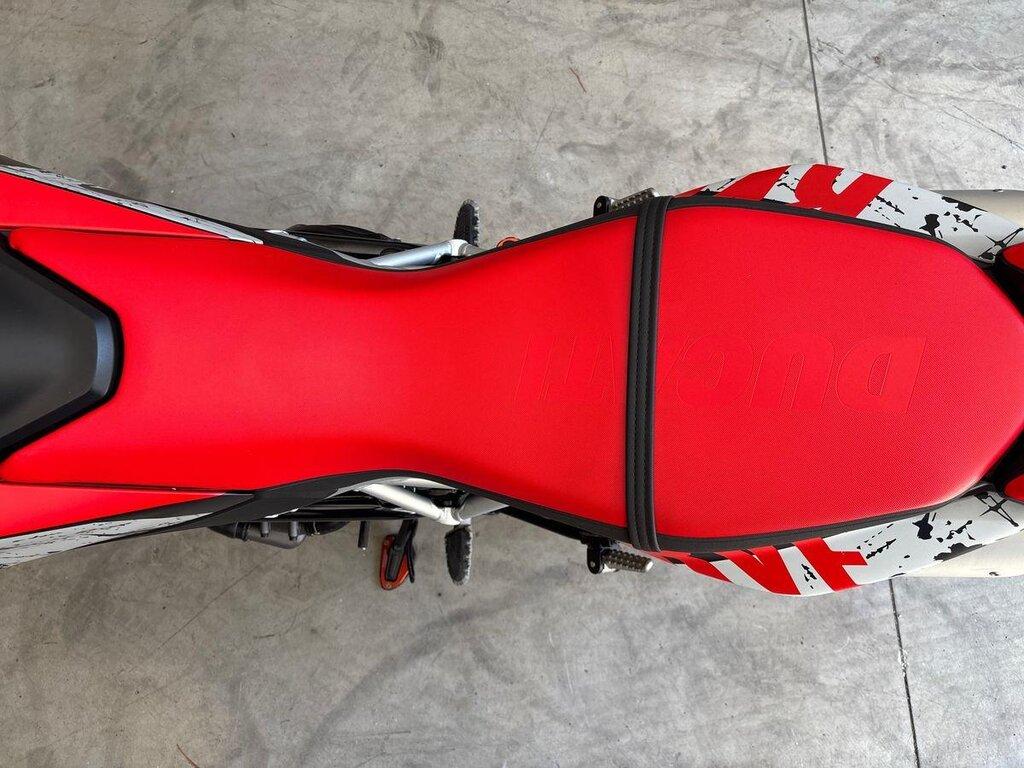 HYPERMOTARD 950