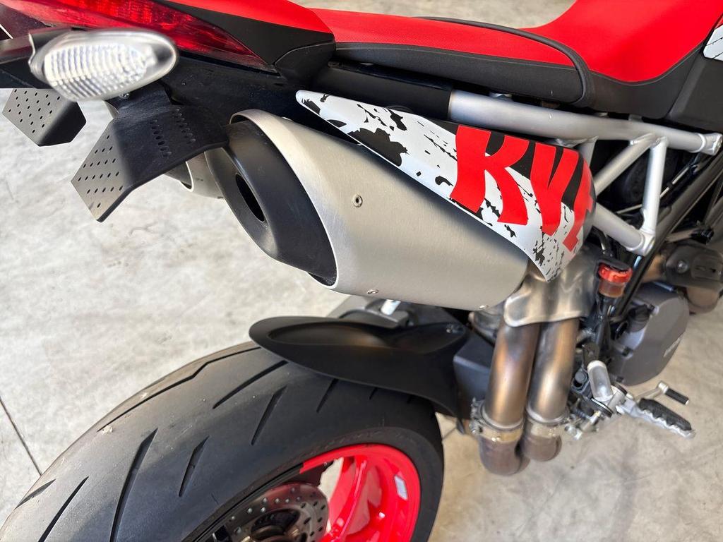 HYPERMOTARD 950