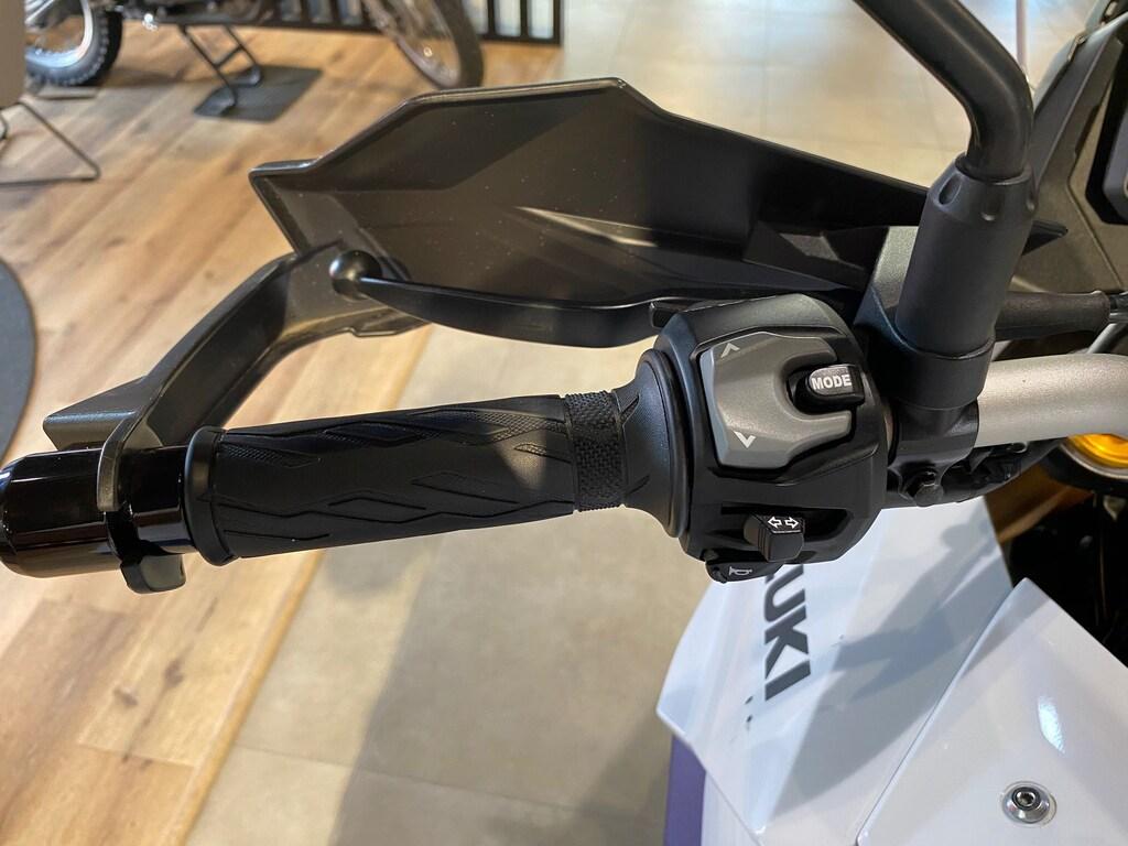 V-STROM 800