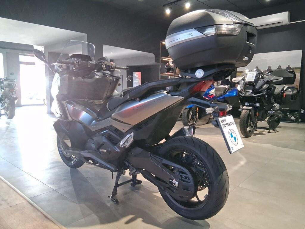 FORZA 750
