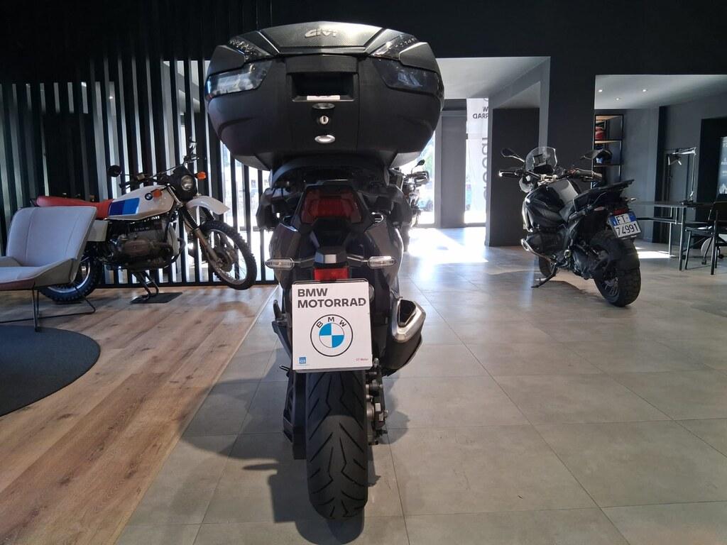 FORZA 750