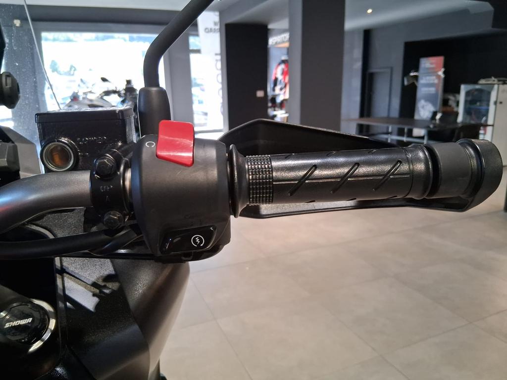 ADV 350