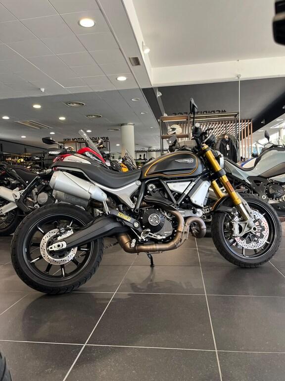 SCRAMBLER 1100