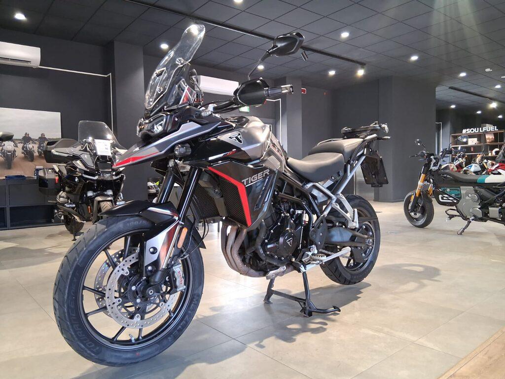 TIGER 900