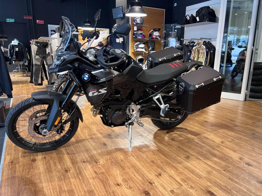 F 900 GS