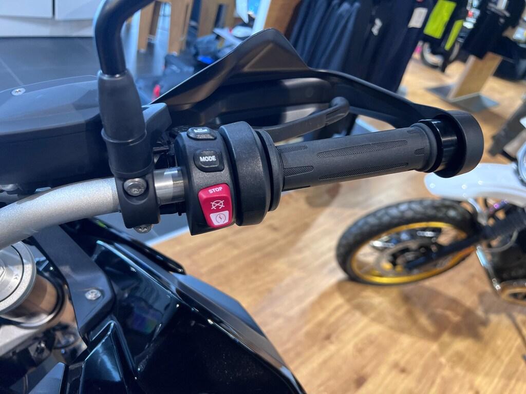 F 900 GS