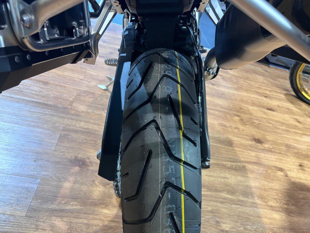 F 900 GS