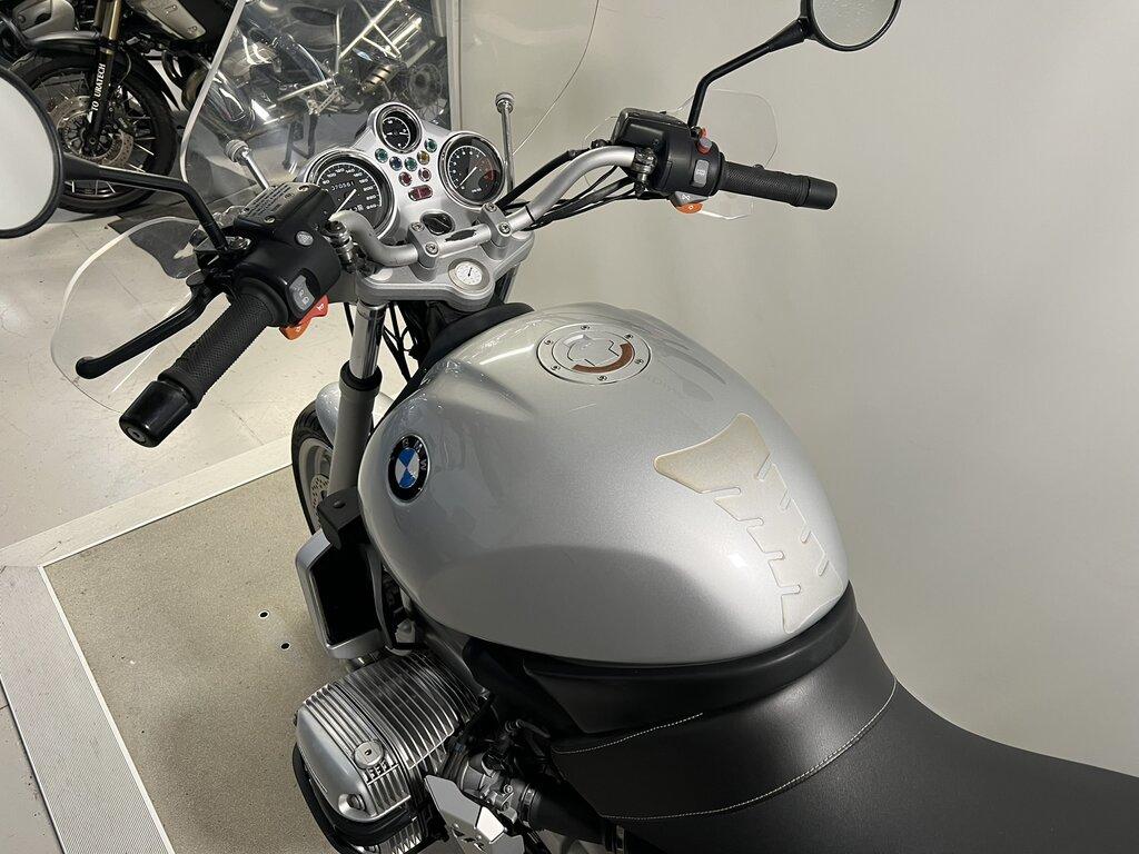 R 850 R