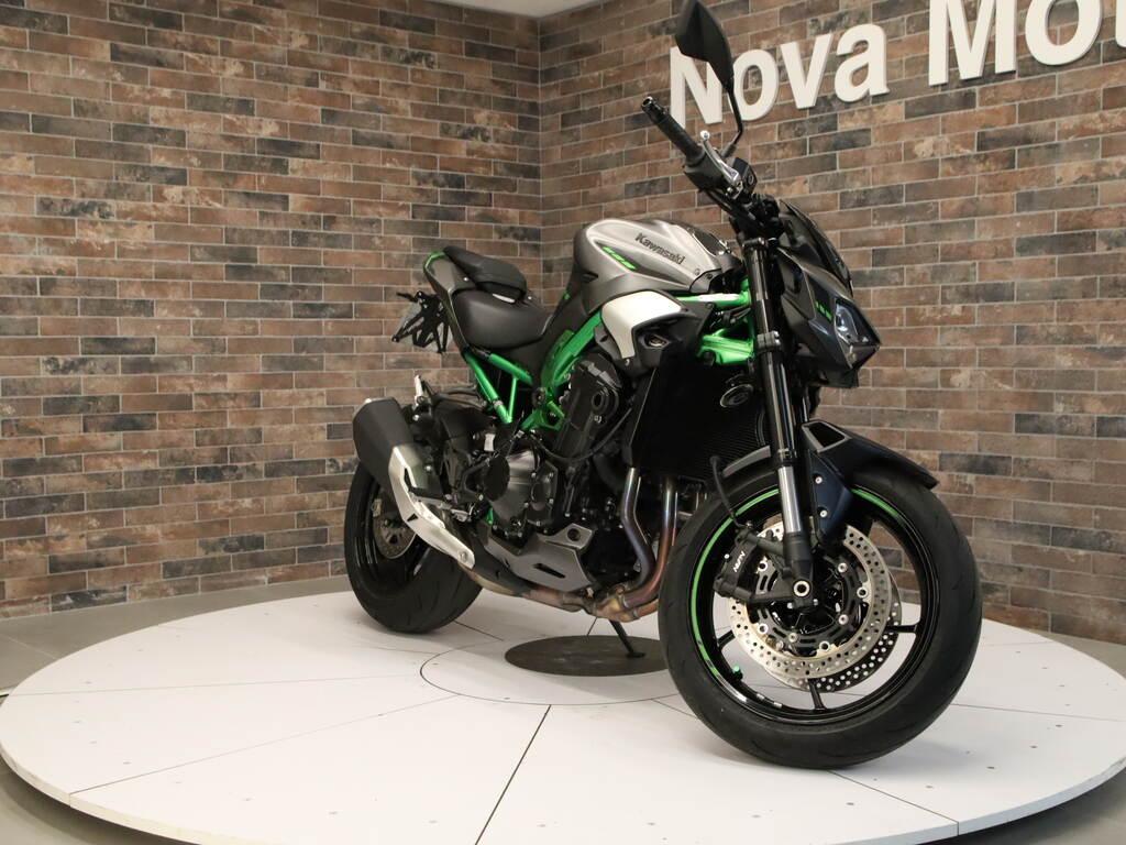 Z 900