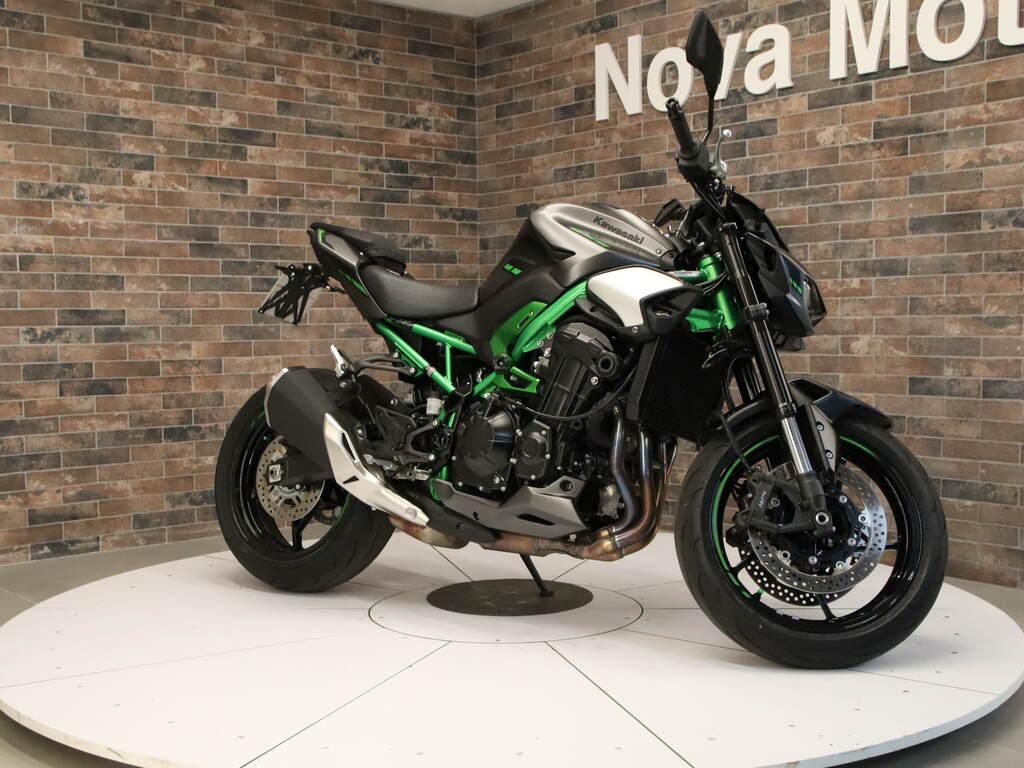 Z 900