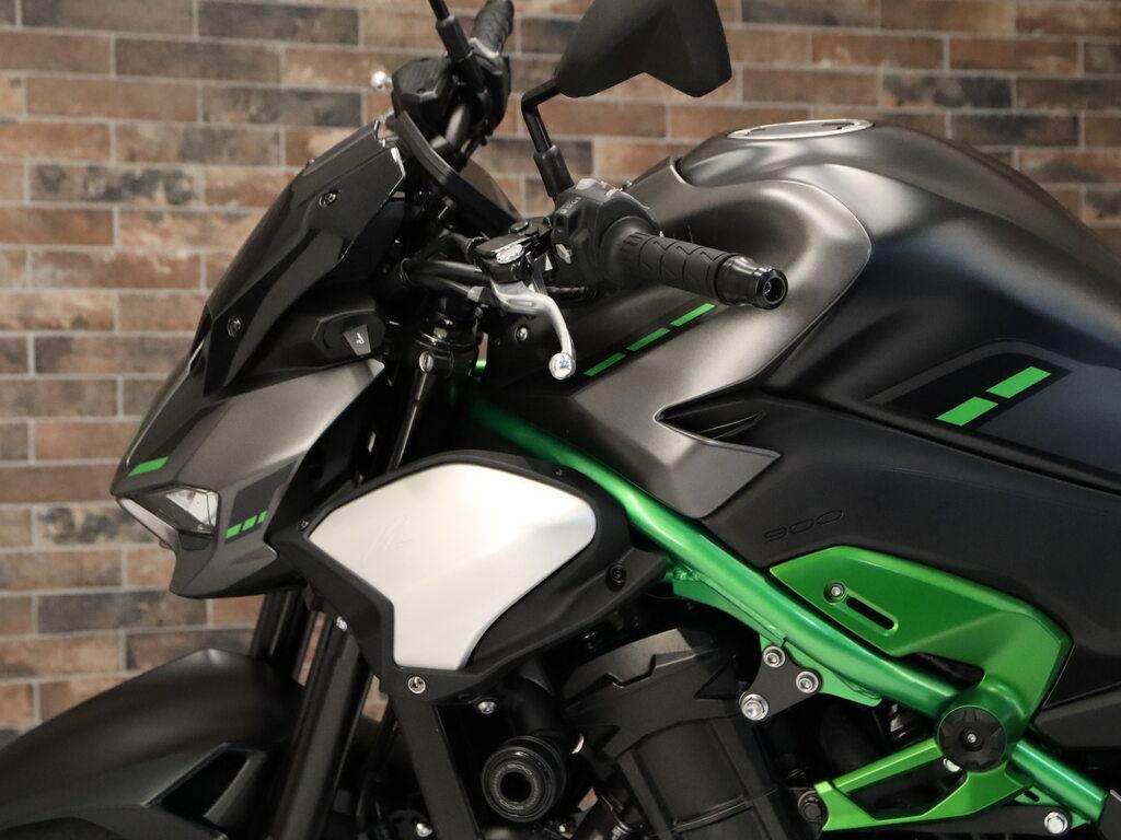 Z 900