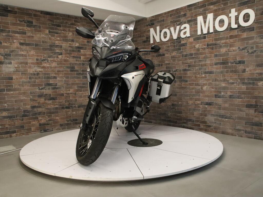 MULTISTRADA V4