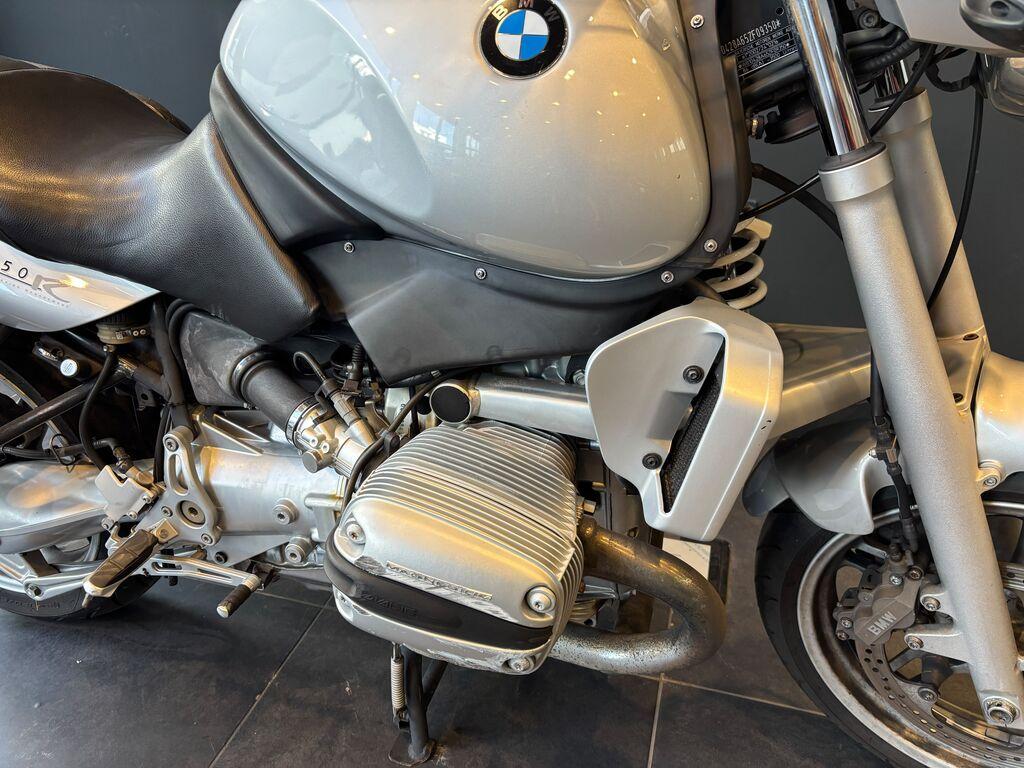R 850 R