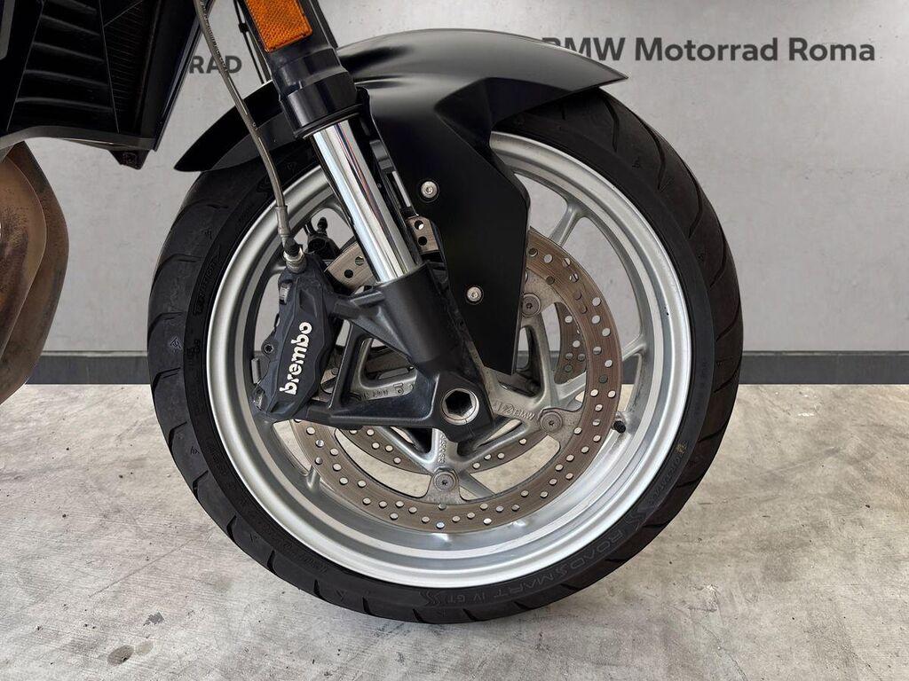 F 900 R